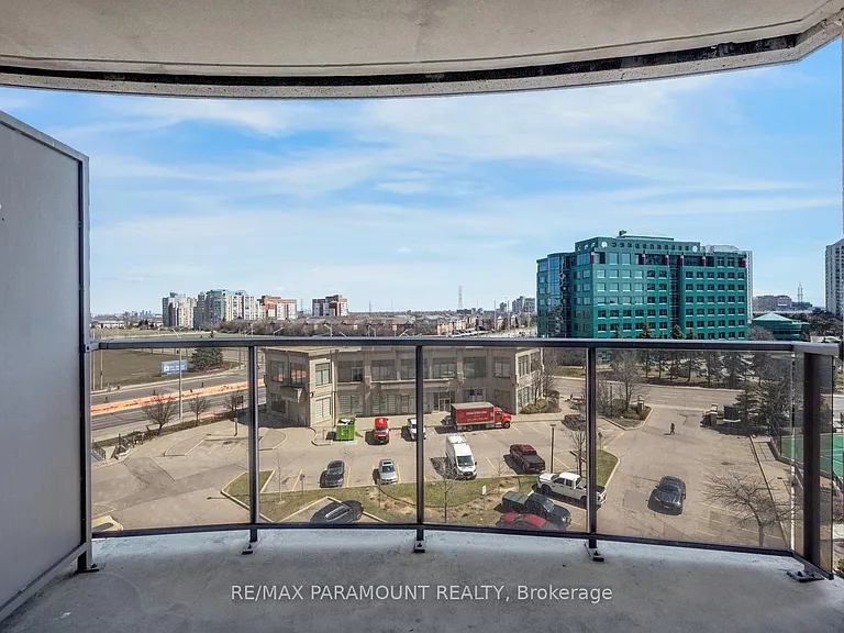 25 Kingsbridge Garden Cir #616 — Photo 44