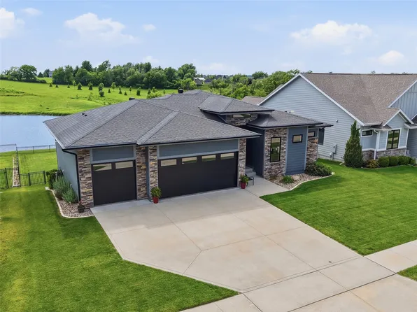 1919 Serenity Cir, Norwalk, IA 50211