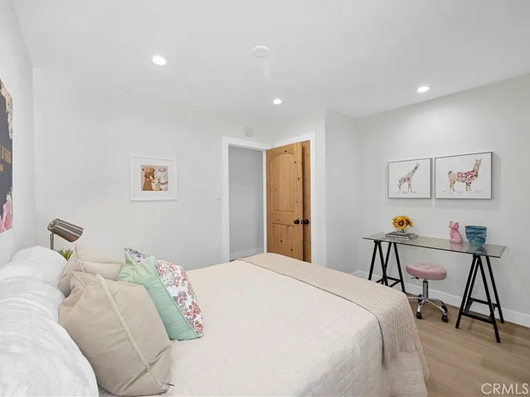 8326 Fontainbleau Way — Photo 3