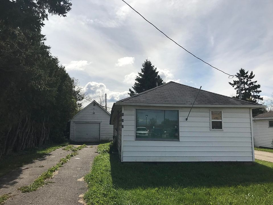 1st image of 117 W 19th Ave