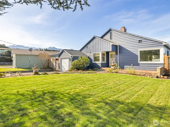 520 S Golf Course Road, Port Angeles, WA 98362