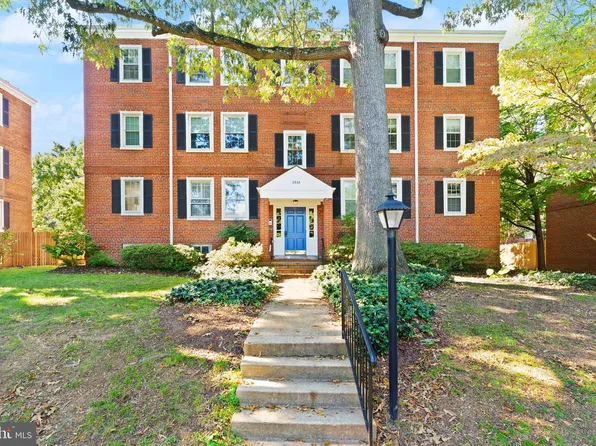 2938 S Columbus St APT A1, Arlington, VA 22206