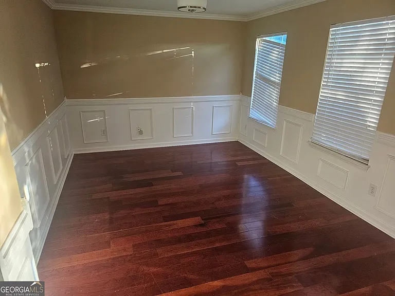 9376 Carnes Crossing Cir — Photo 4