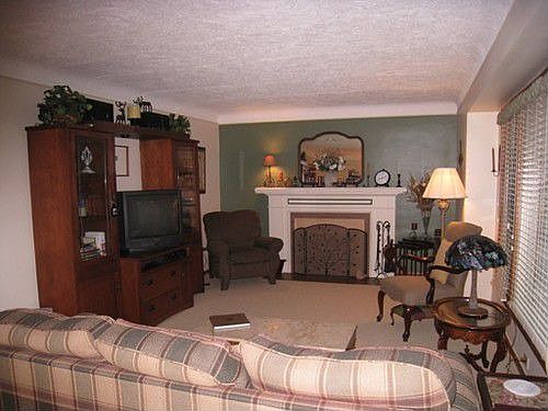 4th image of 15126 Woodworth