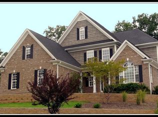 931 Thorn Ridge Ln, Clover, SC 29710
