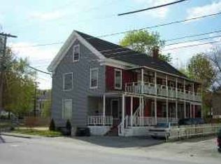14 Chestnut St APT 2, Auburn, ME 04210