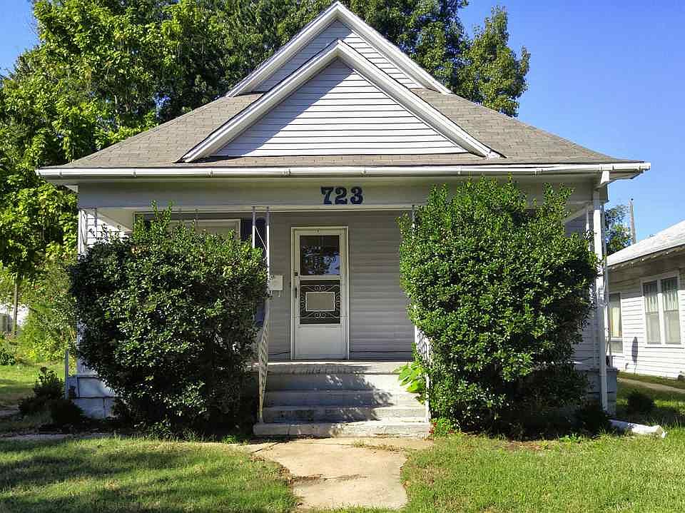 1st image of 723 N 4th St