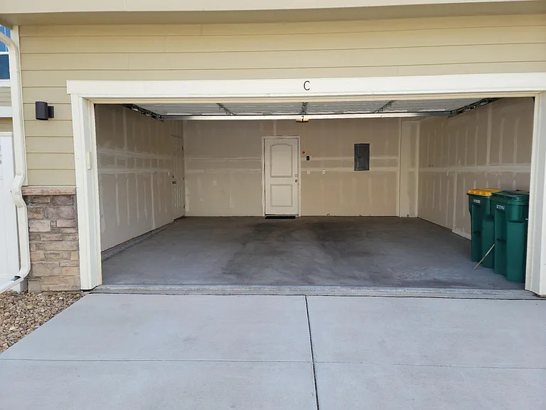 3814 Steelhead St #C — Photo 27