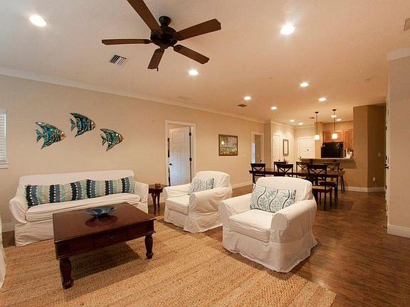 4th image of 1116 SW 1st Ave APT 205