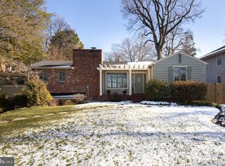 4815 Little Falls Rd, Arlington, VA 22207