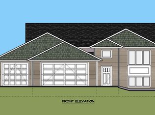 5306 Maple Grove Rd, Hermantown, MN 55811