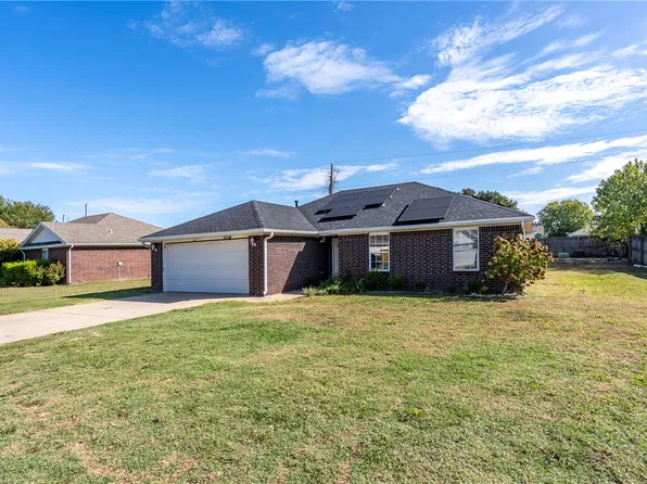 109 Greene Acres St, Lowell, AR 72745