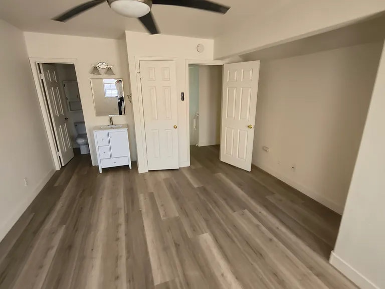 2477 S Village Green Dr — Photo 5