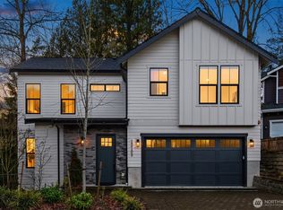 Parishs Garden Trs, Kirkland, WA 98033