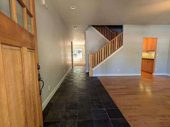 20308 Aberdeen Dr