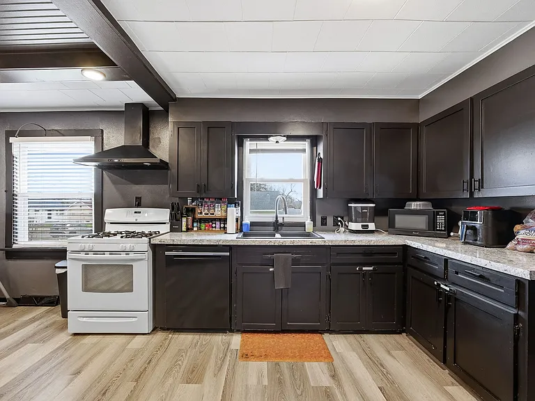 2640 Fruitland Blvd SW — Photo 4