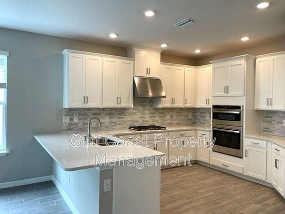 2nd image of 15352 Isla Palma Ln