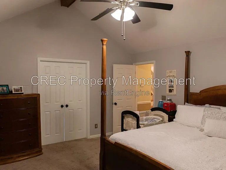 114 Queensbury Cir — Photo 23