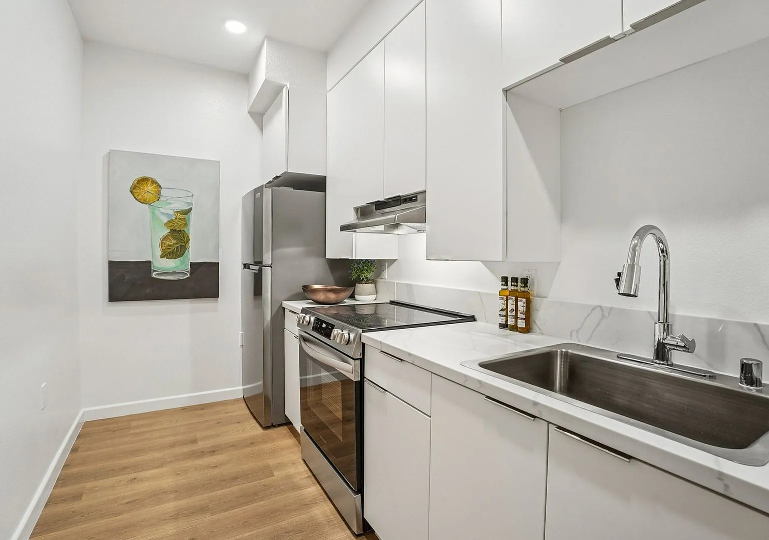 8733 Reading Ave - The Stride — Photo 2