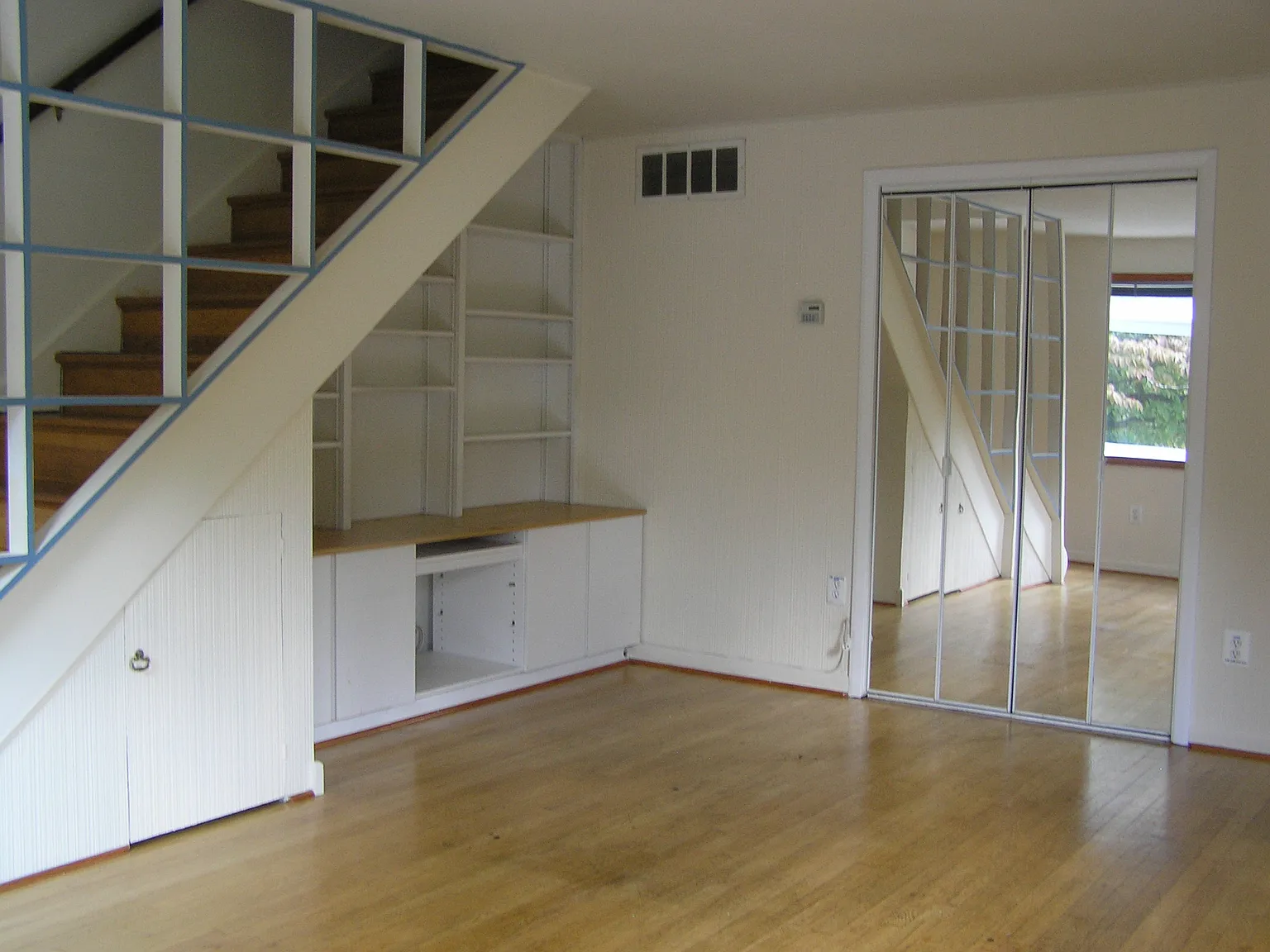 4 bed, 1466 sqft, $2,900 — Photo 3