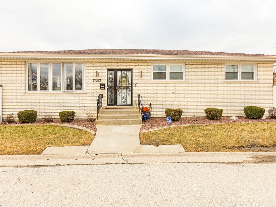 1st image of 4256 N Nordica Ave