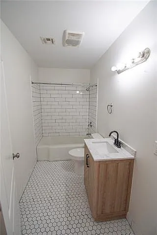161 S 8th St — Photo 8