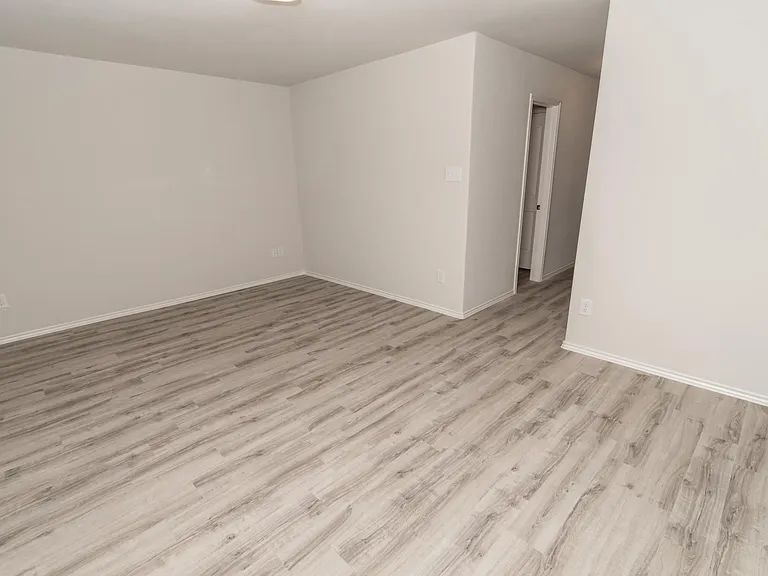 Plantation Forest Dr — Photo 12