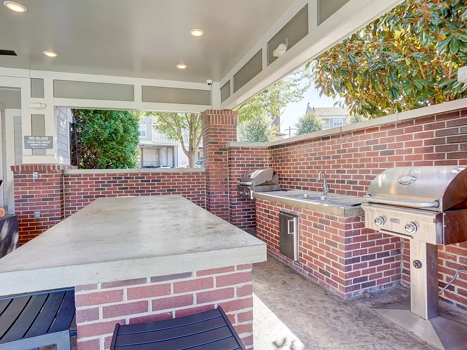 Poolside Grilling Area