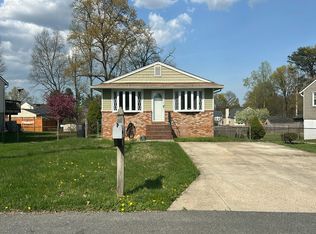 8706 Locust Grove Dr, Laurel, MD