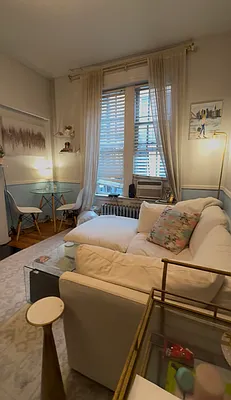 Rented by Denise Rosenblum, LREB | media 2