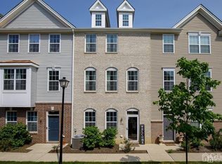 2303 Pysno Ct, Parlin, NJ 08859