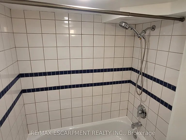 98 Limeridge Rd E #LOWER LEVEL — Photo 20