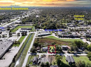 757 Lucky St, Houston, TX 77088