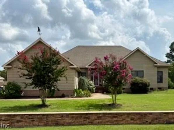 115 Holden Ln, Yorktown, VA 23692