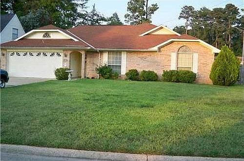 2nd image of 9415 Royalton Dr