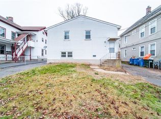 31 S 1st St, Meriden, CT 06451