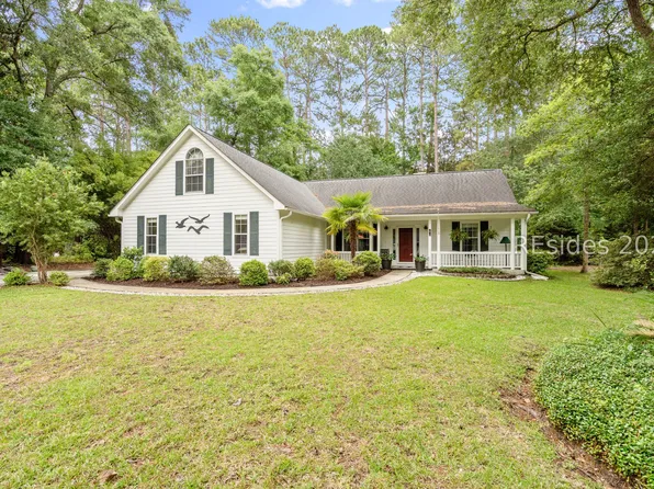 60 Thomas Sumter St, Beaufort, SC 29907