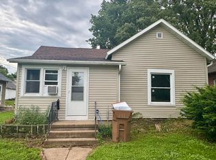 512 1st Ave, Audubon, IA 50025