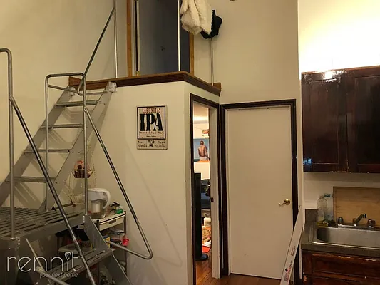 Rented by Rennit Inc. | media 27