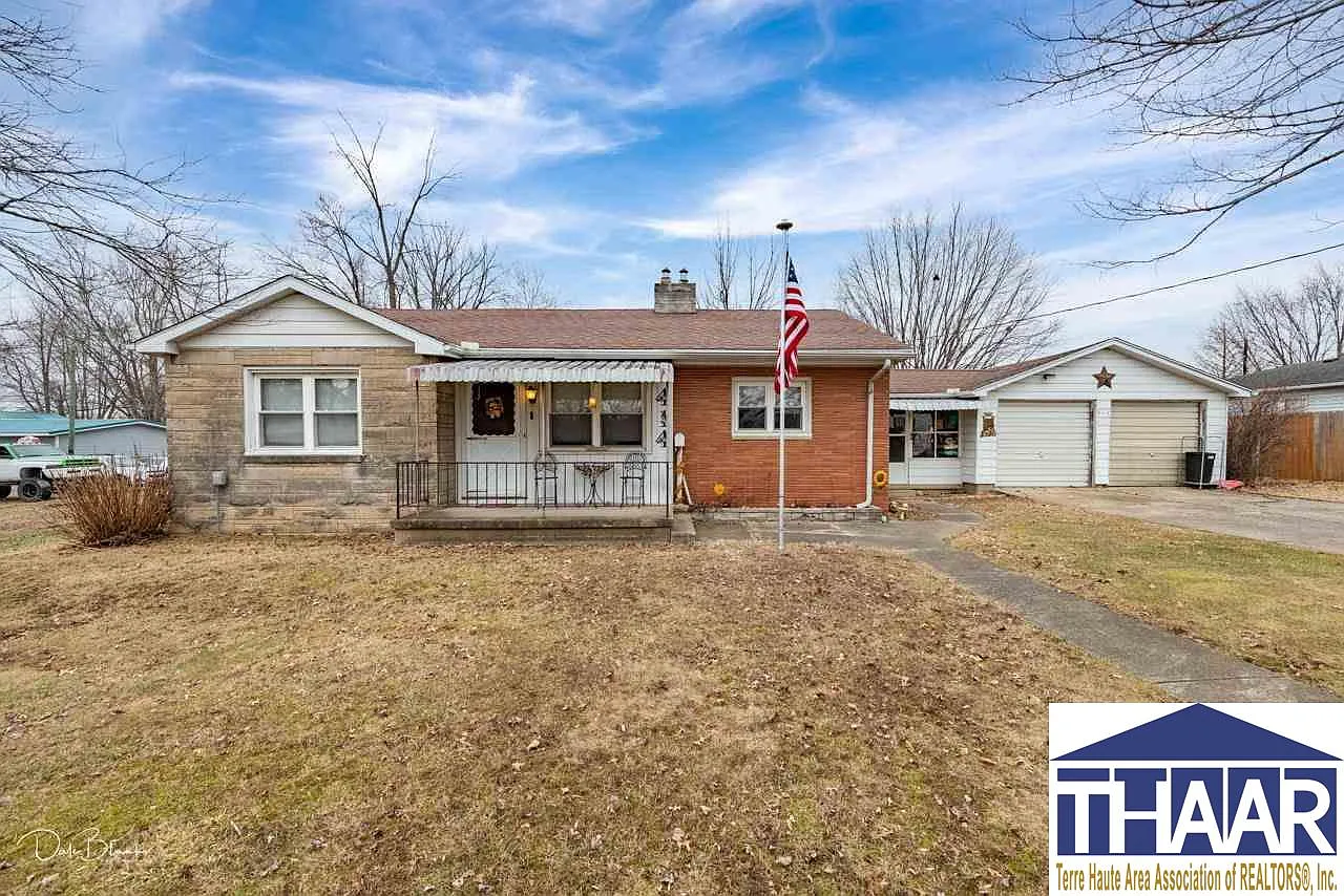 414 W Graysville St photo 1
