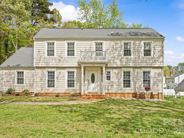 430 Bass Ln, Charlotte, NC 28270