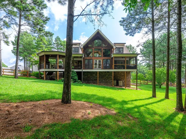 365 Lookout View Dr, Jasper, TN 37347