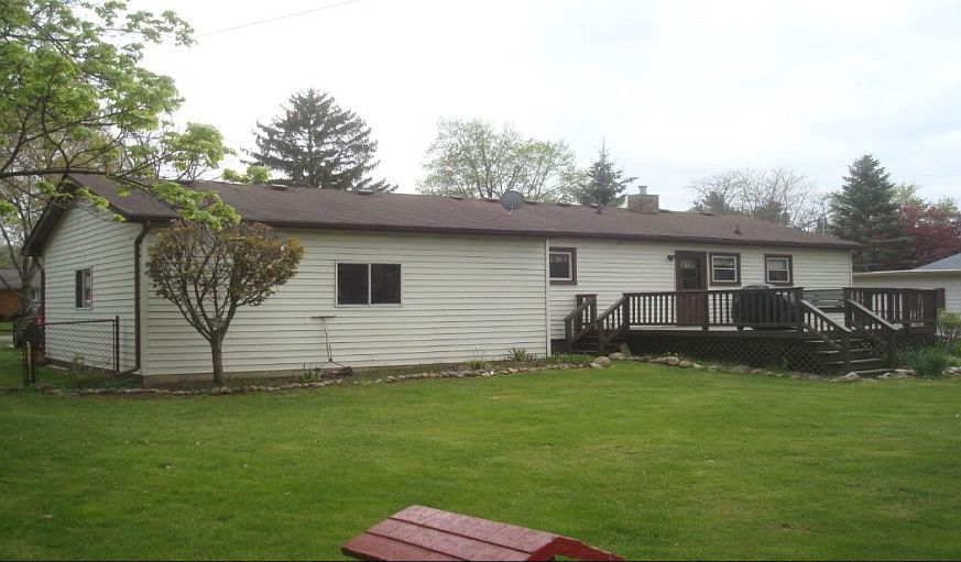 2nd image of 351 Hamilton Ave