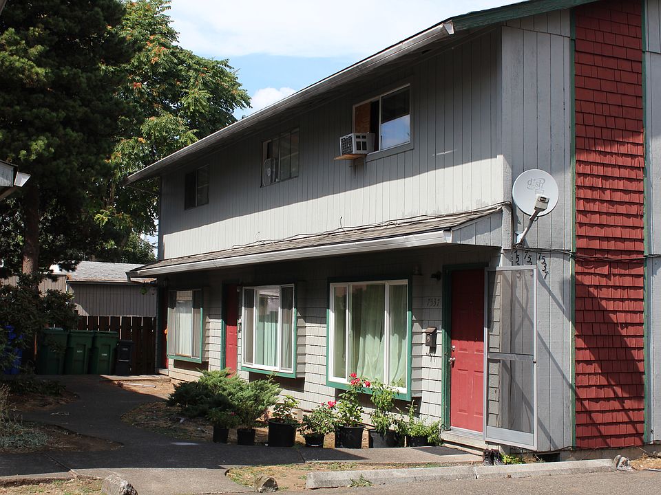 Building Photo 3