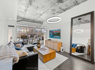 20 Stewart St #206, Toronto, ON M5V1H6