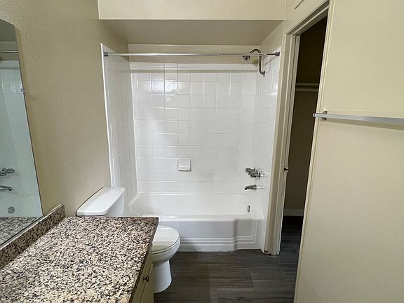 5th image of 13792-13852 Dawson St #88