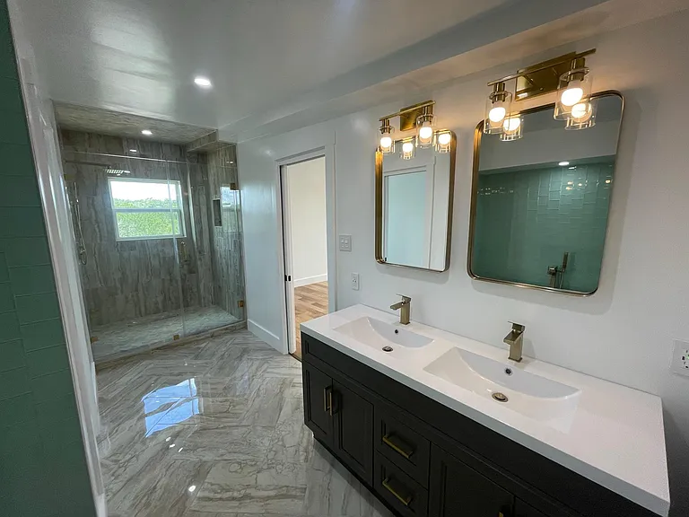 31 Heathrow Ln — Photo 33