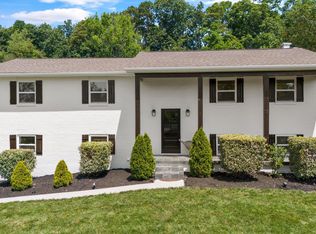 11521 Foxford Dr, Knoxville, TN 37934