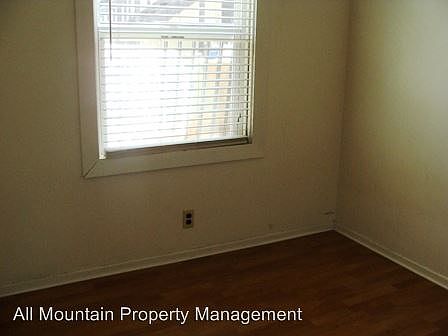 4th image of 504 W Sherwood Blvd