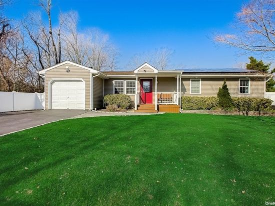 150 Walter Ave Hauppauge Ny 11788 Zillow